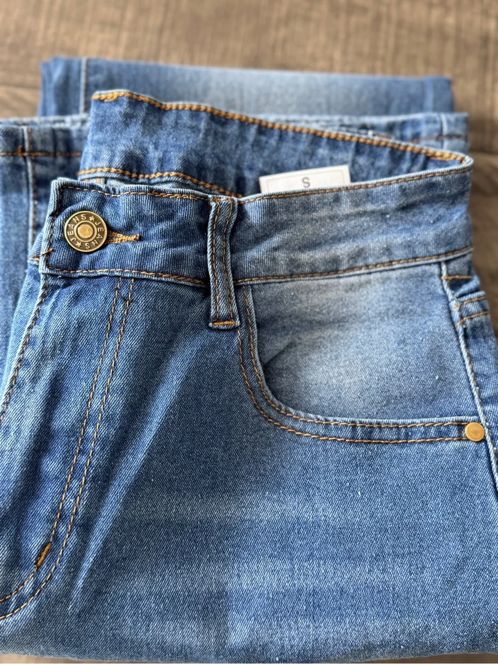 Women’s Blue Flared Jeans - Classic Mid Wash
